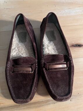 UGG Brown driving Mocs slippers Suede Moccasin Loafer Sz 7